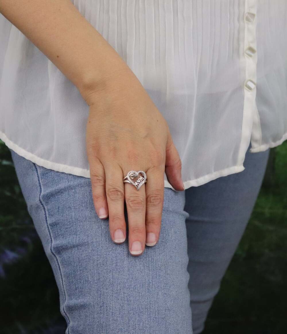 Sterling Silver Heart Flower Mom Ring Size 8 1/4 - Picture 2 of 6